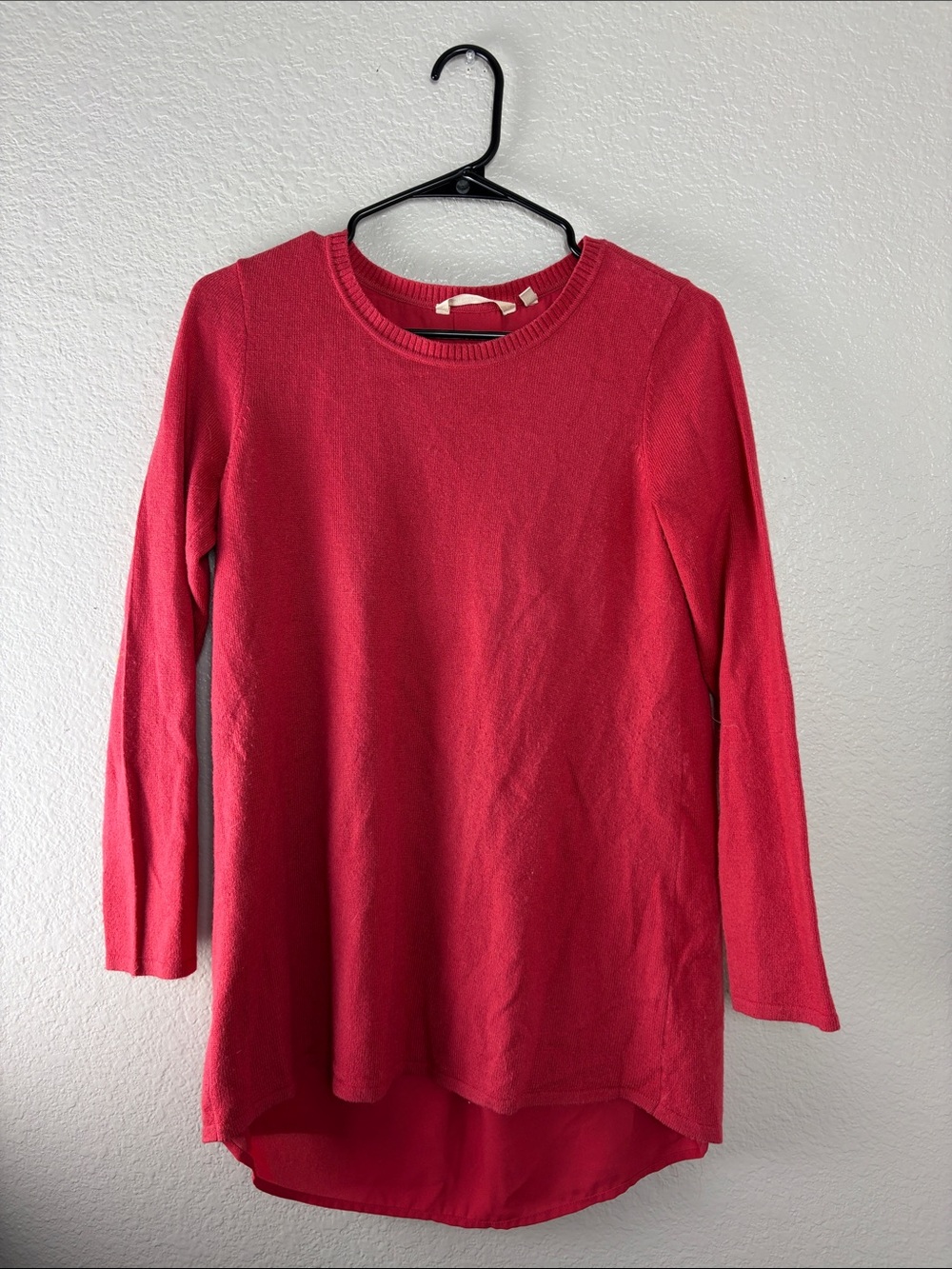 Soft Surroundings Deep Raspberry Knit sweater top with back slit XS NC0353